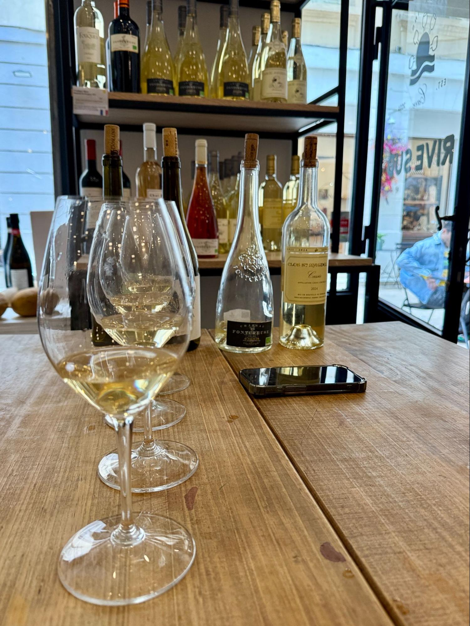 wine tasting at Rive Sud Vins, Marseille, France