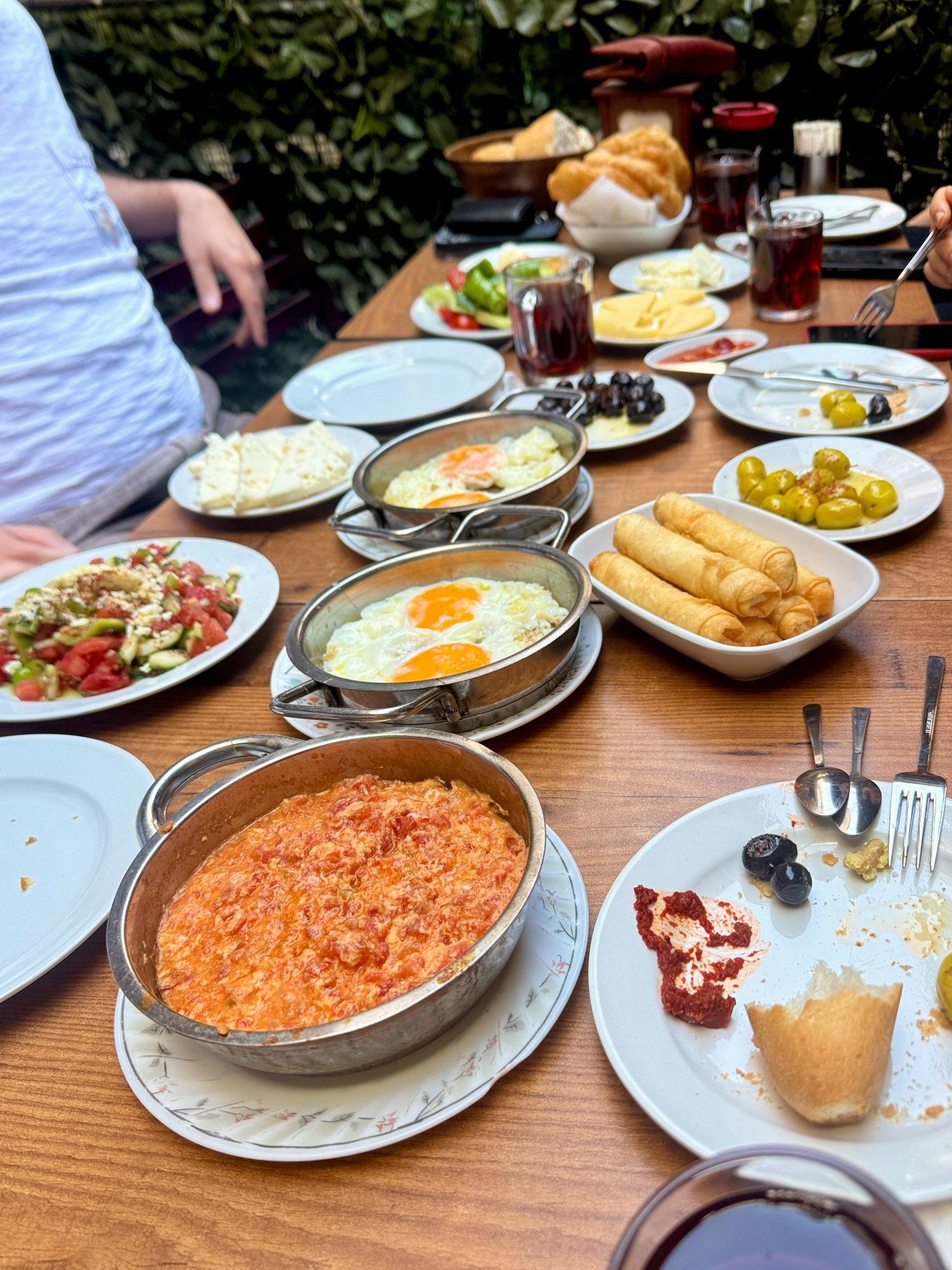 breakfast at Çakmak Kahvaltı Salonu, Beşiktaş, Istanbul